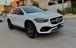 مێرسێدس بێنز GLA